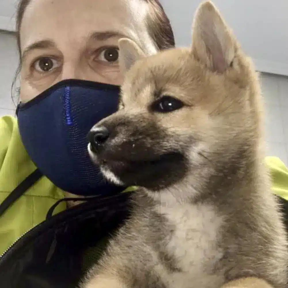 fotografía posando con mascota